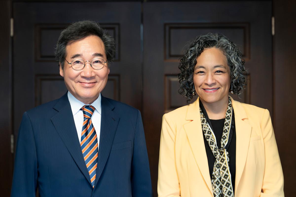 On May 12, President Richardson met with Former South Korean Prime Minister Nakyon Lee. After their meeting, Prime Minister Lee spoke to CC students about peace on the Korean Peninsula and what steps South Korea and the U.S. can take to achieve denuclearization and lasting peace on the Korean Peninsula. Photo by Lonnie Timmons III